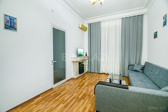 Сдаётся 3-комн. вторичка 103 м², м. Сахил, photo 29 from 32