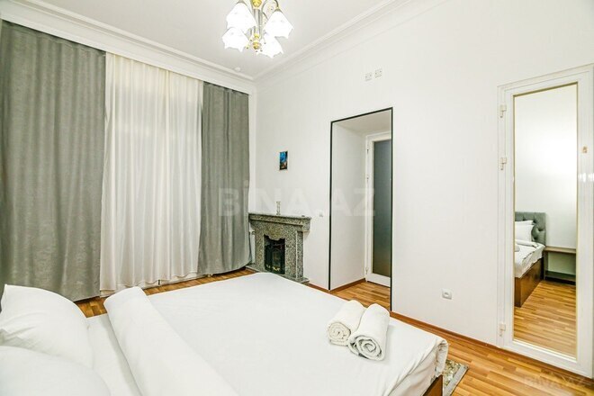 Сдаётся 3-комн. вторичка 103 м², м. Сахил, photo 19 from 32