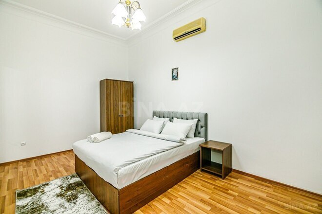 Сдаётся 3-комн. вторичка 103 м², м. Сахил, photo 14 from 32