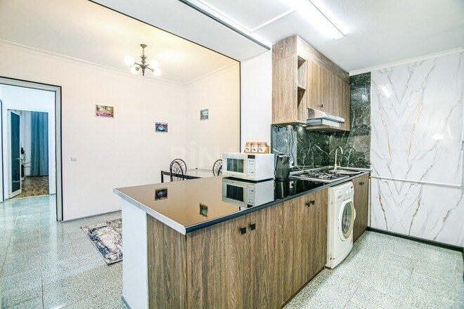 Сдаётся 3-комн. вторичка 103 м², м. Сахил, photo 11 from 32