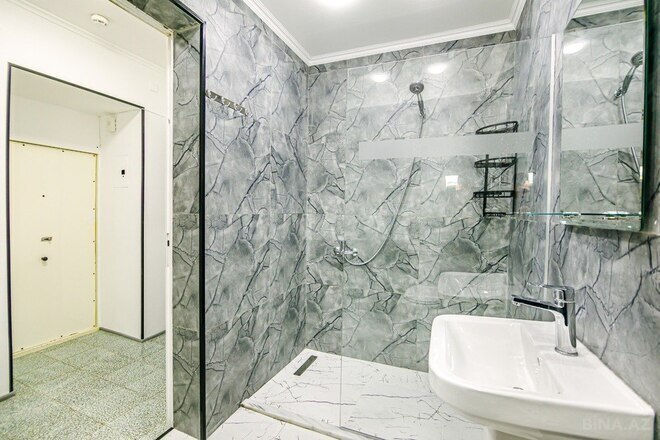 Сдаётся 3-комн. вторичка 103 м², м. Сахил, photo 13 from 32