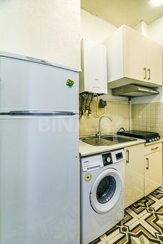 1-комн. вторичка - м. Сахил - 42 м² (10)