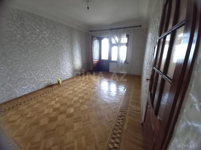 3 otaqlı köhnə tikili - Neftçilər m. - 70 m² (3)