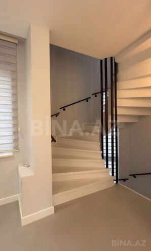 4 otaqlı həyət evi/bağ evi - Biləcəri q. - 300 m² (27)