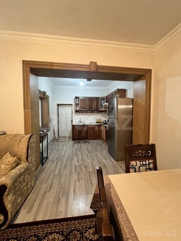 7 otaqlı həyət evi/bağ evi - Zığ q. - 200 m² (8)