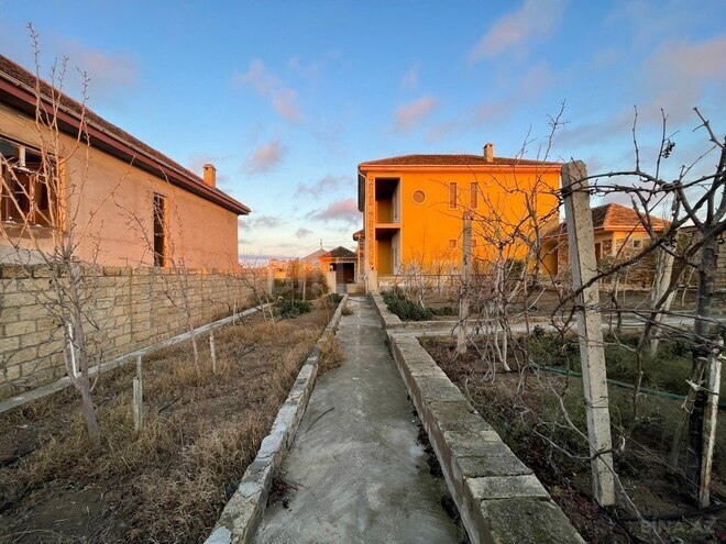 8 otaqlı həyət evi/bağ evi - Atyalı q. - 280 m² (11)