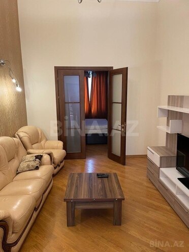 3-комн. вторичка - м. Сахил - 80 м² (5)