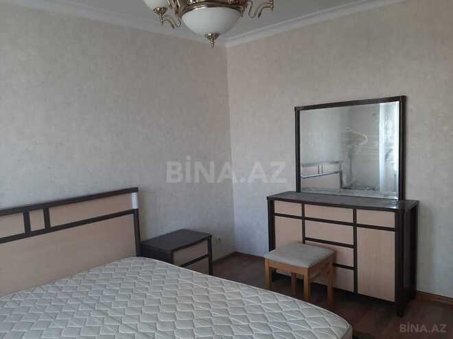 3-комн. вторичка - м. 28 мая - 80 м² (1)