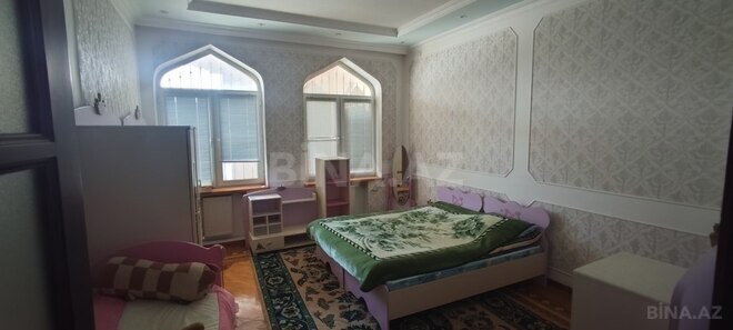 7 otaqlı həyət evi/bağ evi - Bakıxanov q. - 710 m² (8)