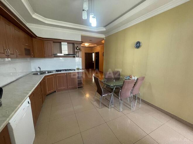 3 otaqlı yeni tikili - 20 Yanvar m. - 120 m² (10)
