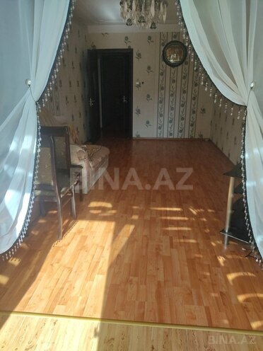 5 otaqlı köhnə tikili - Həzi Aslanov m. - 65 m² (2)
