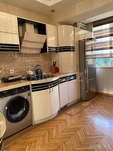 5 otaqlı köhnə tikili - Əhmədli m. - 142.5 m² (7)