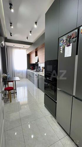 3-комн. новостройка - м. 28 мая - 100 м² (11)