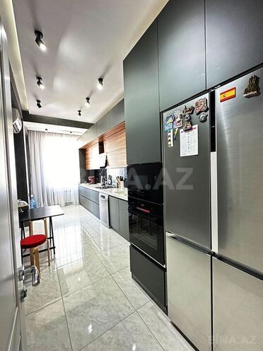 3-комн. новостройка - м. 28 мая - 100 м² (9)