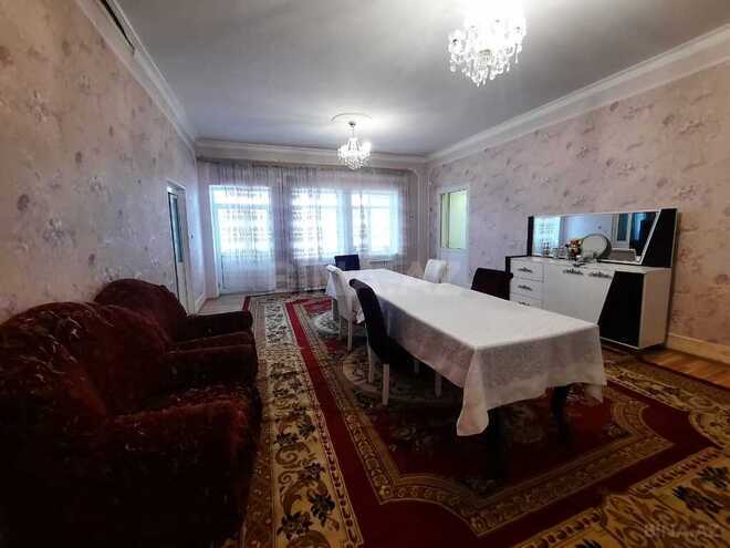 8 otaqlı həyət evi/bağ evi - Şağan q. - 700 m² (23)