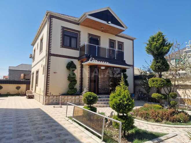 6 otaqlı həyət evi/bağ evi - Zabrat q. - 232 m² (1)