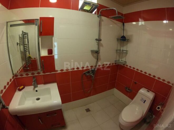 8 otaqlı həyət evi/bağ evi - Xətai r. - 380 m² (18)