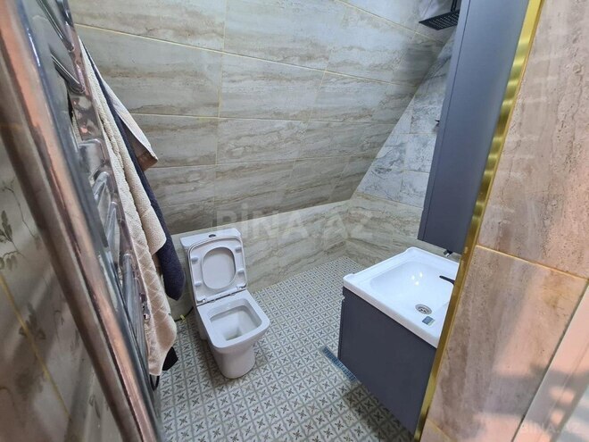 4 otaqlı həyət evi/bağ evi - Novxanı q. - 180 m² (19)