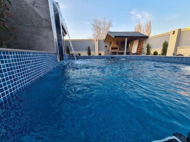 4 otaqlı həyət evi/bağ evi - Novxanı q. - 180 m² (4)
