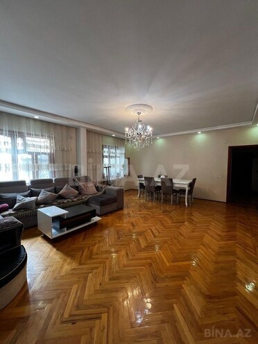 5-комн. вторичка - м. Иншаатчылар - 130 м² (1)