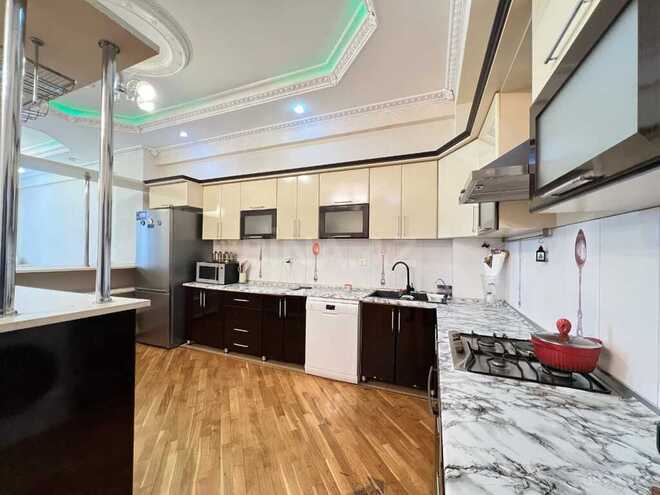 3 otaqlı yeni tikili - Yasamal r. - 163.2 m² (15)