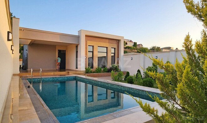 4 otaqlı həyət evi/bağ evi - Novxanı q. - 150 m² (2)