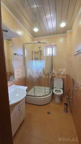 7 otaqlı həyət evi/bağ evi - Novxanı q. - 240 m² (21)