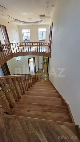 7 otaqlı həyət evi/bağ evi - Novxanı q. - 240 m² (6)