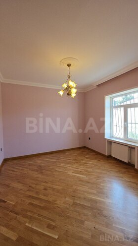7 otaqlı həyət evi/bağ evi - Novxanı q. - 240 m² (19)