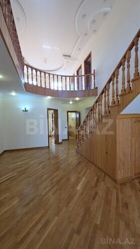 7 otaqlı həyət evi/bağ evi - Novxanı q. - 240 m² (24)