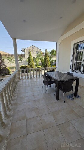 7 otaqlı həyət evi/bağ evi - Novxanı q. - 240 m² (4)