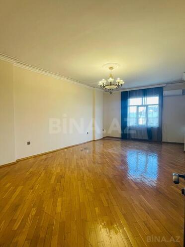 4-комн. офис - м. Низами - 176 м² (1)