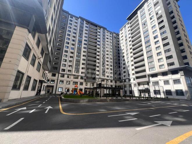 3-комн. новостройка - м. 8 ноября - 142.5 м² (1)