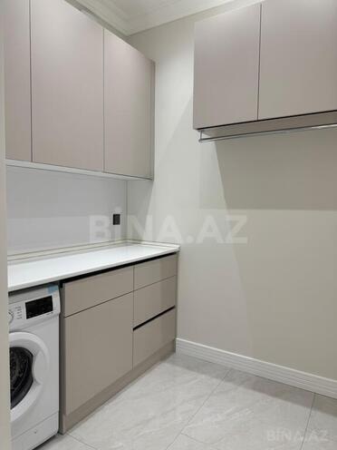 3-комн. новостройка - м. 8 ноября - 142.5 м² (15)