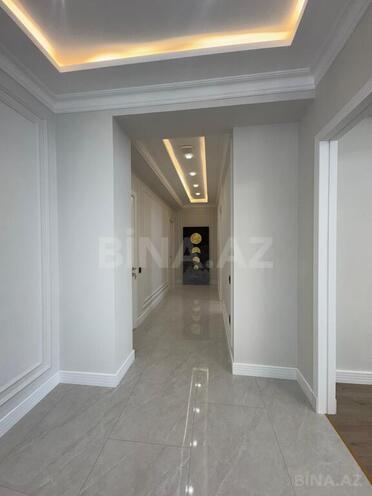 3-комн. новостройка - м. 8 ноября - 142.5 м² (11)