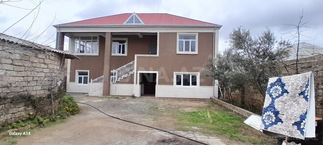 5 otaqlı həyət evi/bağ evi - Binə q. - 176 m² (1)