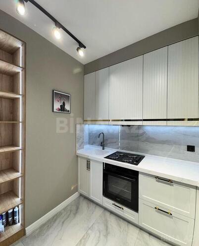 2-комн. новостройка - м. 28 мая - 80 м² (6)