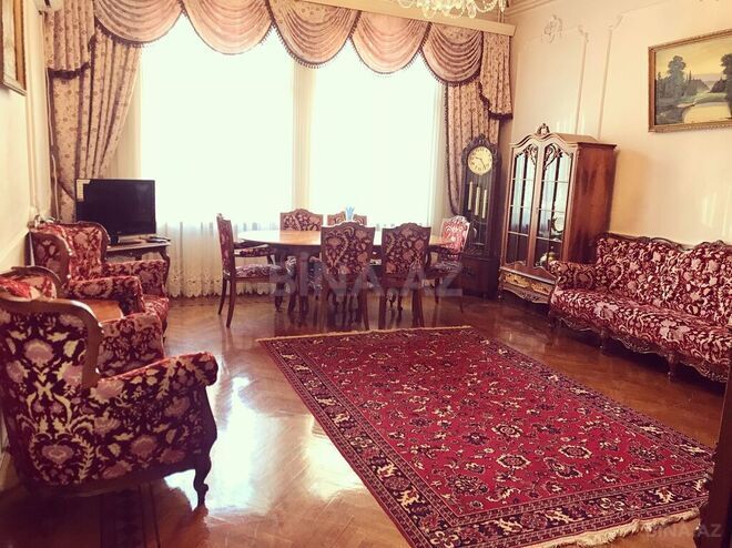 4-комн. вторичка - м. Ичеришехер - 160 м² (1)