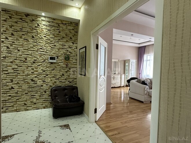 3-комн. новостройка - м. 28 мая - 145 м² (3)