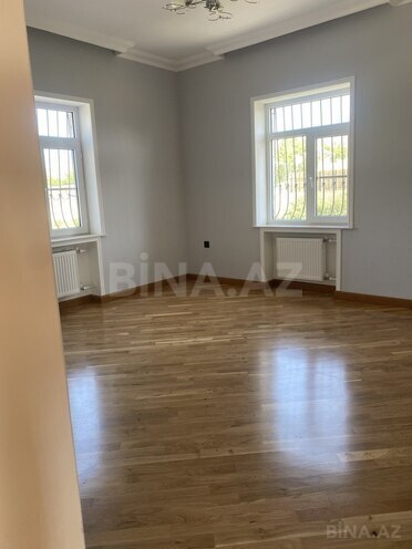 7-комн. дом/дача - пос. Новханы - 440 м² (15)