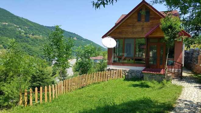 2 otaqlı həyət evi/bağ evi - Quba - 80 m² (1)