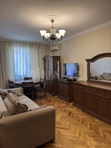 3-комн. вторичка - м. Элмляр Академиясы - 61.1 м² (4)