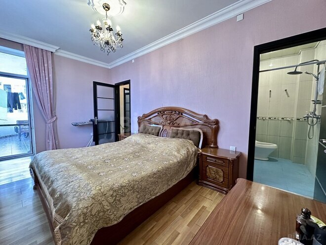 3-комн. новостройка - м. Кара Караев - 111 м² (13)