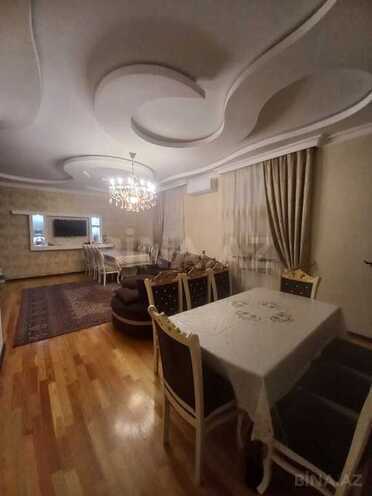 5 otaqlı həyət evi/bağ evi - Binə q. - 200 m² (18)