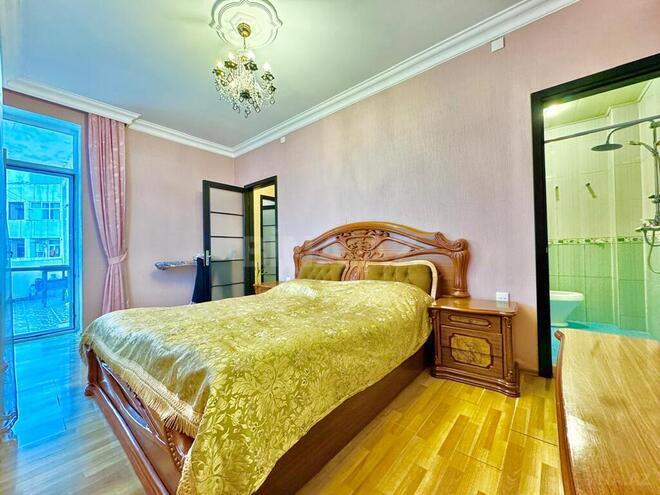 3-комн. новостройка - м. Кара Караев - 112 м² (10)