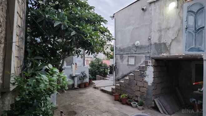 6 otaqlı həyət evi/bağ evi - Azadlıq Prospekti m. - 220 m² (1)