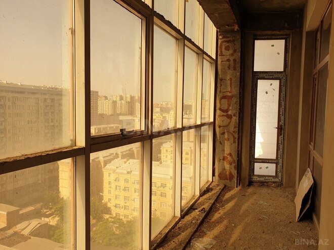 Satılır 4 otaqlı yeni tikili 209.8 m², 28 May m., photo 14 from 23