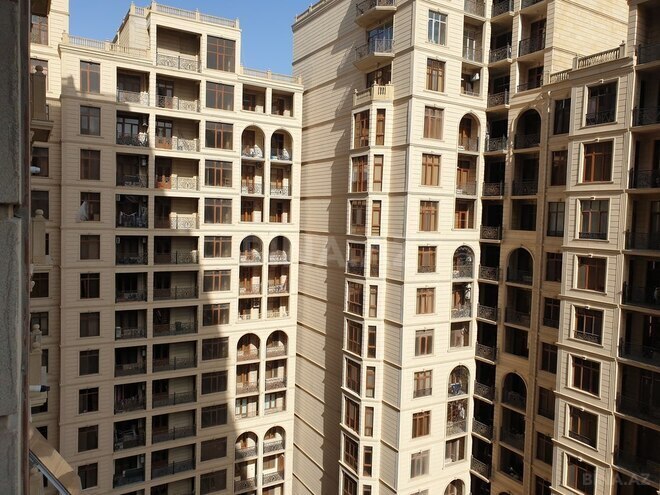 Satılır 4 otaqlı yeni tikili 209.8 m², 28 May m., photo 18 from 23