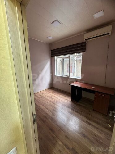 4 otaqlı köhnə tikili - 28 May m. - 110 m² (5)