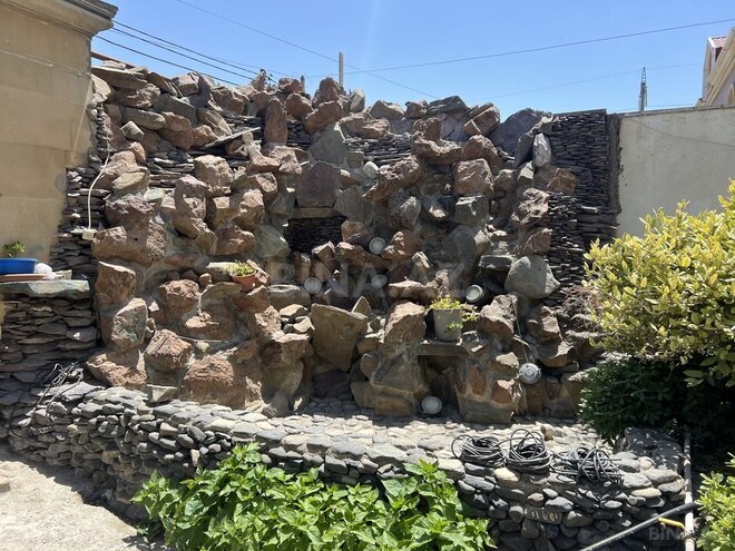 5 otaqlı həyət evi/bağ evi - M.Ə.Rəsulzadə q. - 300 m² (8)